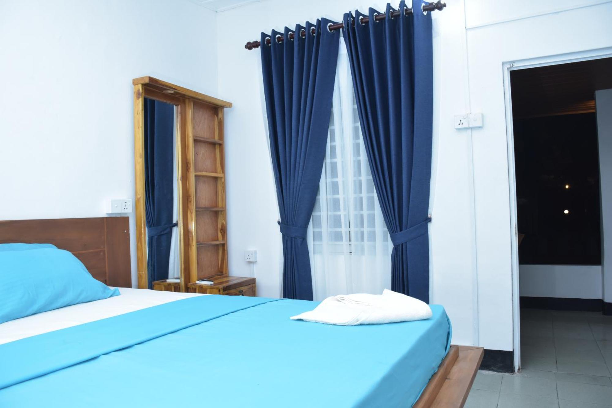 French Garden Regish Guest House Trincomalee Buitenkant foto