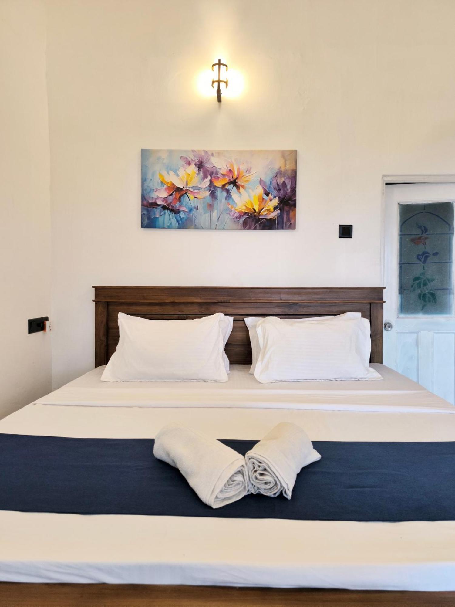 French Garden Regish Guest House Trincomalee Kamer foto